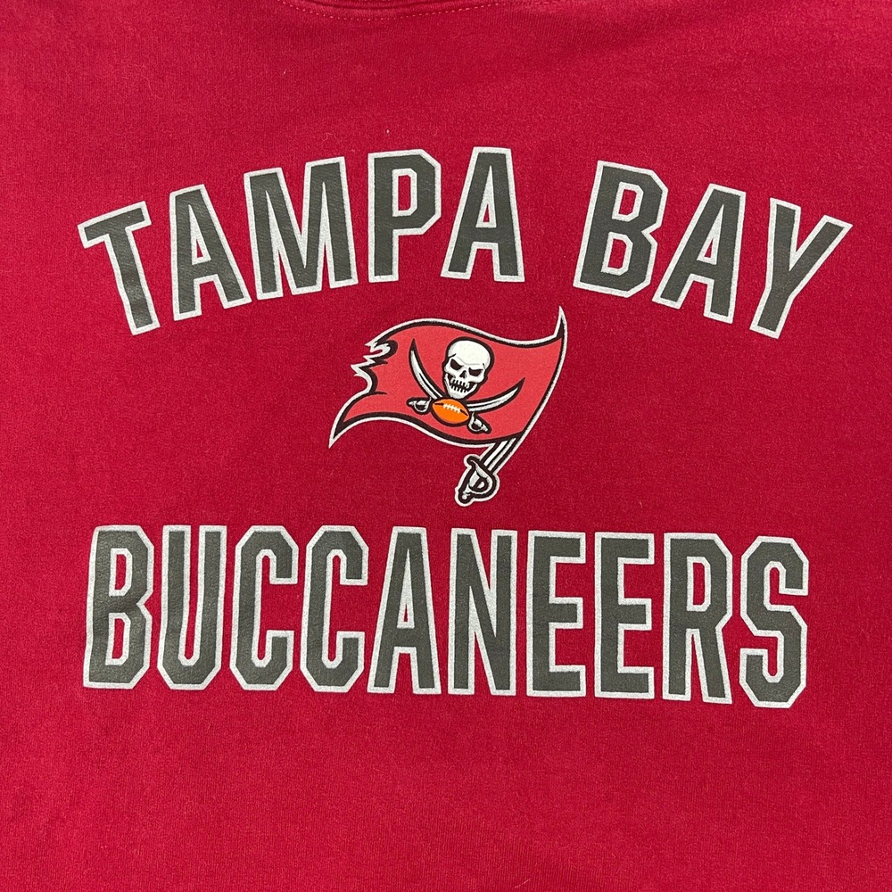 Tampa Bay Buccaneers Fanatics Men 2XL Red Hoodie NFL Graphic Pullover - Picture 3 of 8